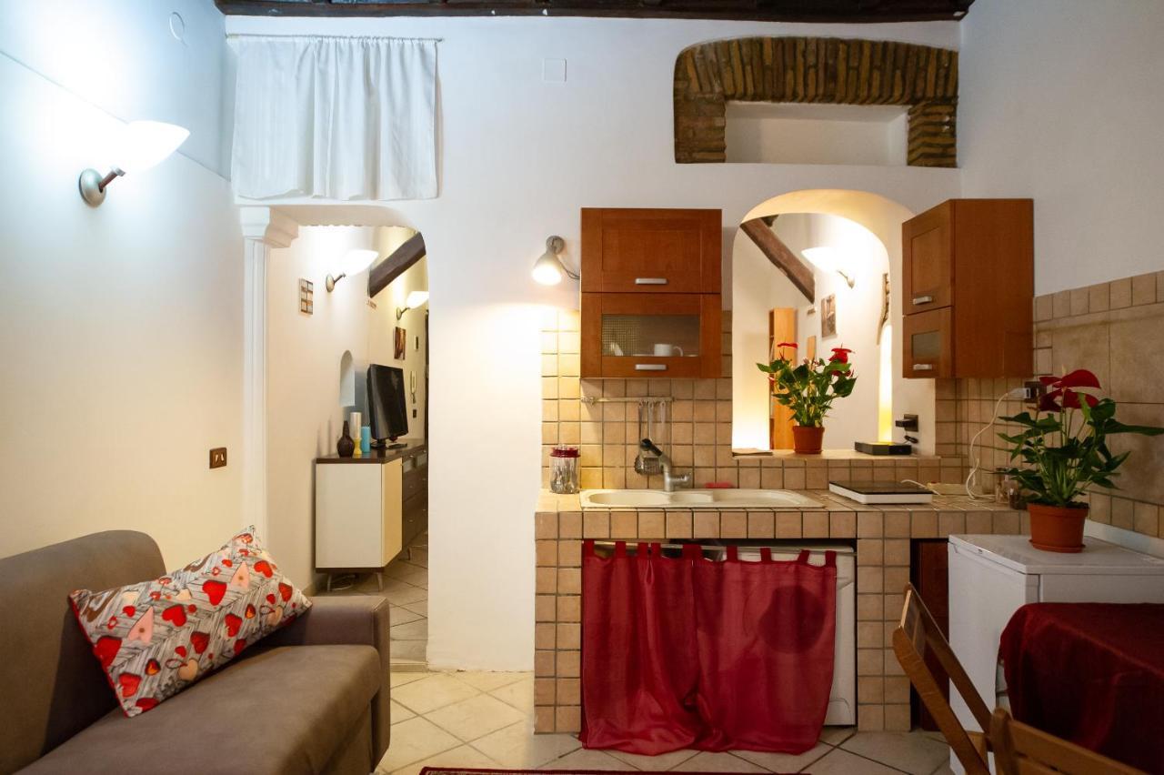 Justacasa Scala Trastevere Roma