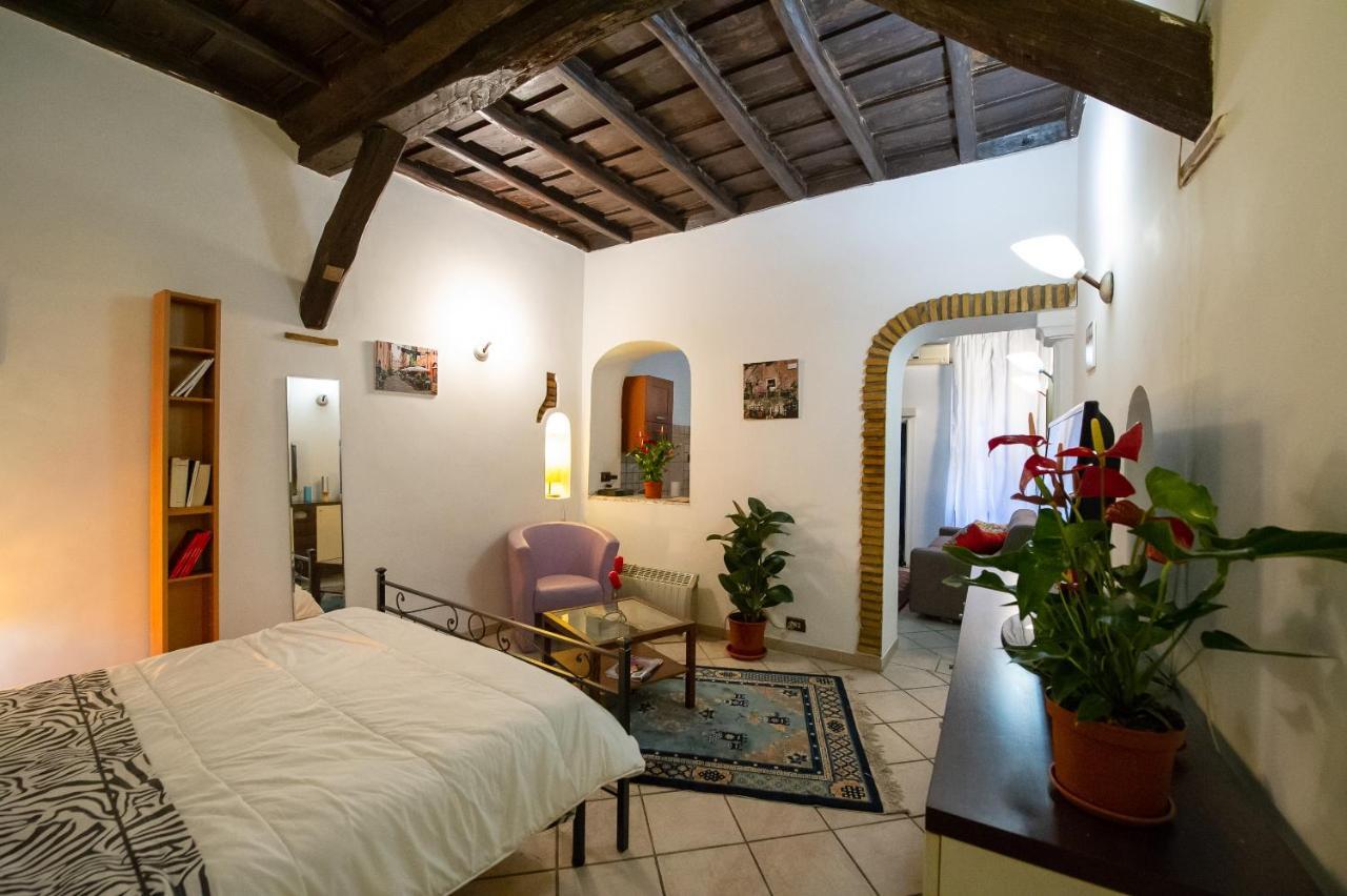 Justacasa Scala Trastevere * Roma